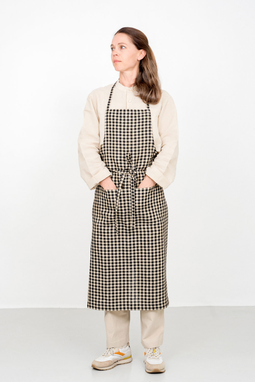APRON