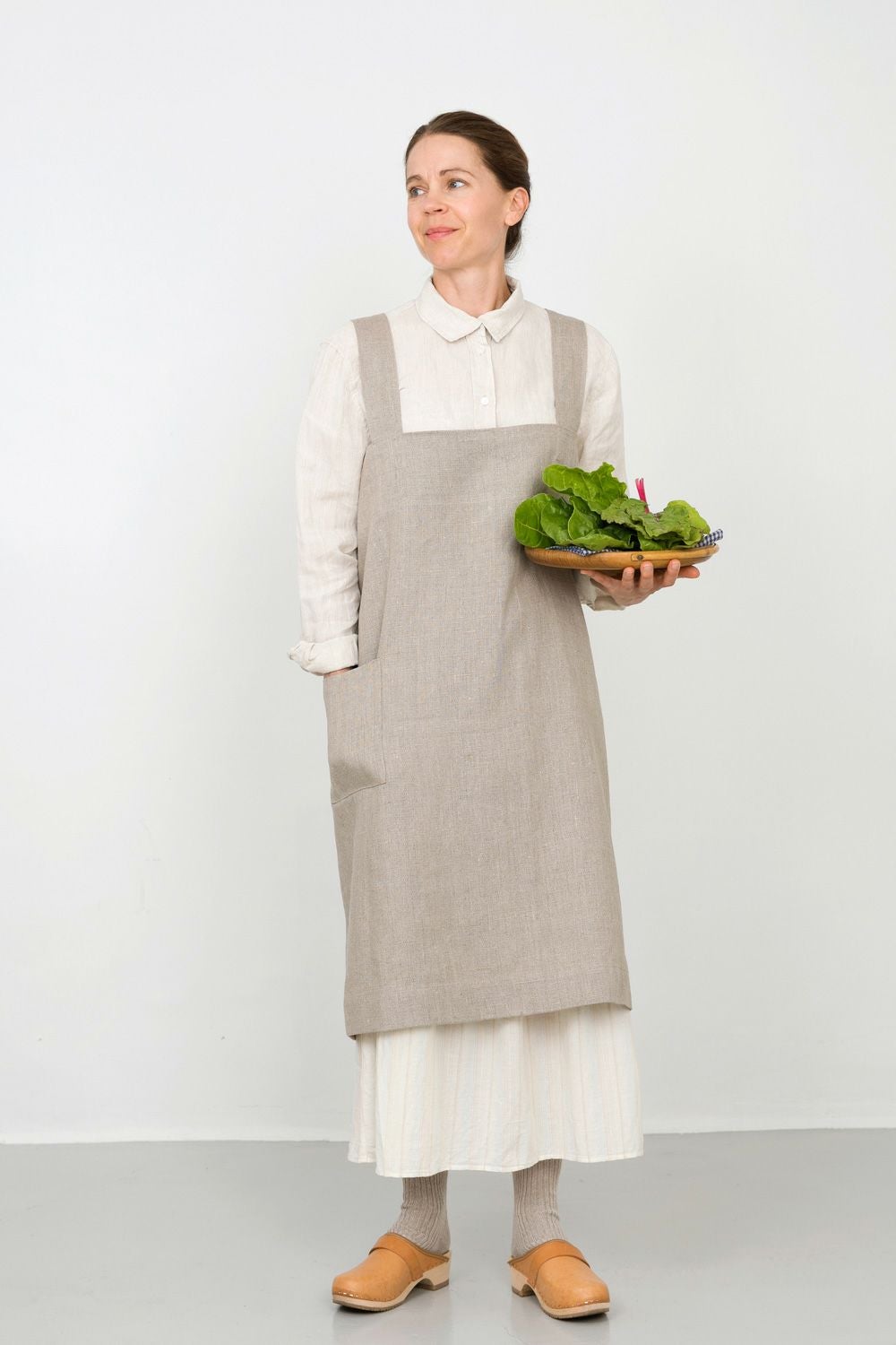 リネン スクエアクロスエプロン ナチュラル | fog linen work