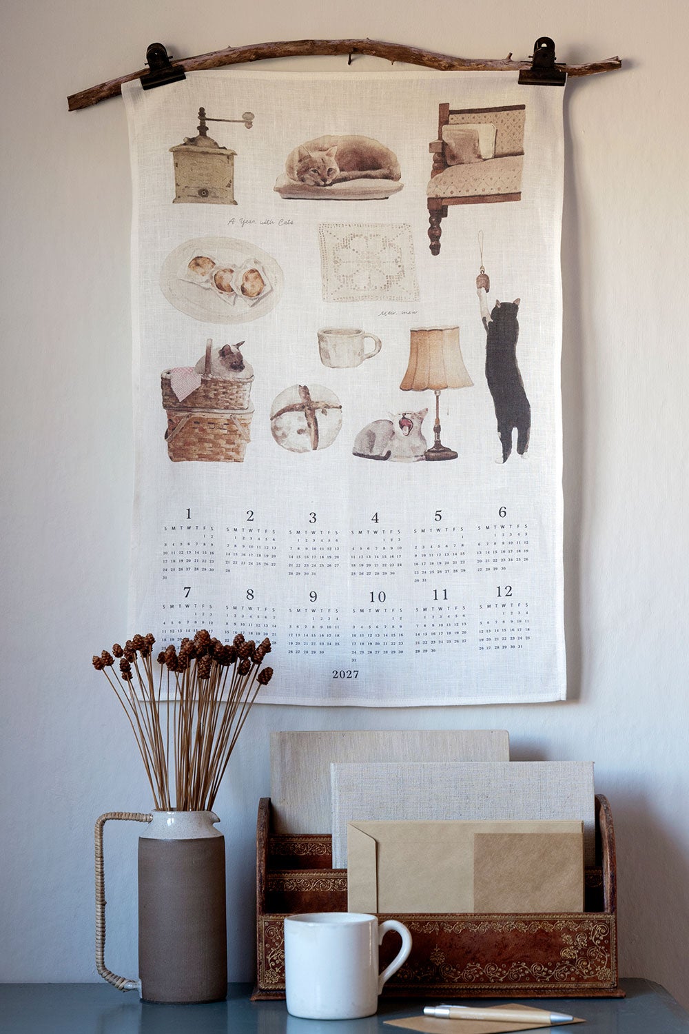 2027 リネンカレンダー A year with cats MISATO OGIHARA | fog linen work